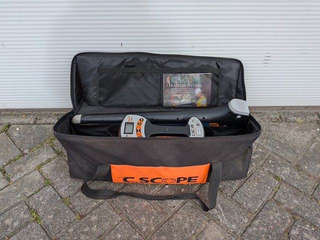 Kabeldetector + signaalgenerator, c.scope, at-33xd en sg-v, 2008 - afbeelding 2 van  12