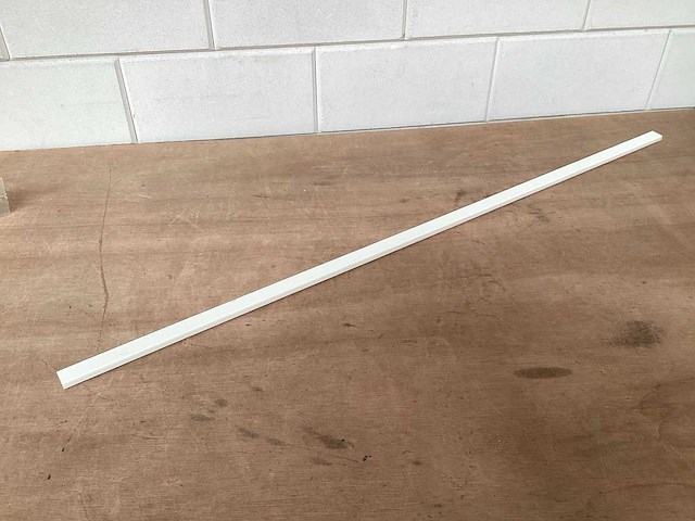 Kabelgoot 10x20, zelfklevend, lengte 95 cm (450x) - afbeelding 2 van  4