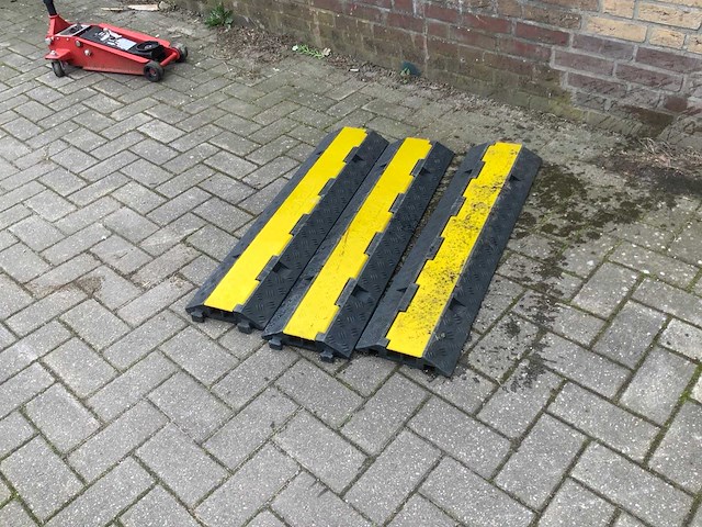 Kabelgoot (3x) - afbeelding 1 van  2