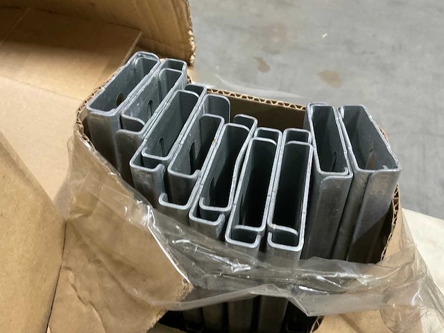 Kabelgoot delen en bevestigingsonderdelen - afbeelding 4 van  6