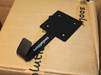 Kabelhangers op schap. 70 stuks. - afbeelding 2 van  2