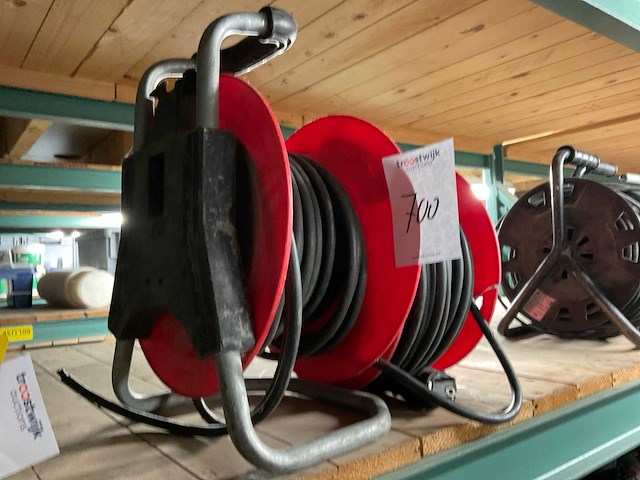 Kabelhaspel (2x) - afbeelding 1 van  1