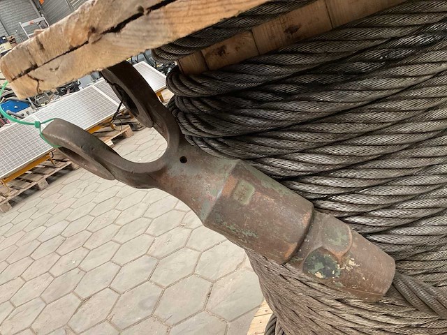 Kabelhaspel met kabel - afbeelding 4 van  4