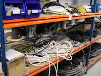 Kabels op 3 legborden w.o. let op! ophalen op eerste afhaaldag - afbeelding 2 van  4