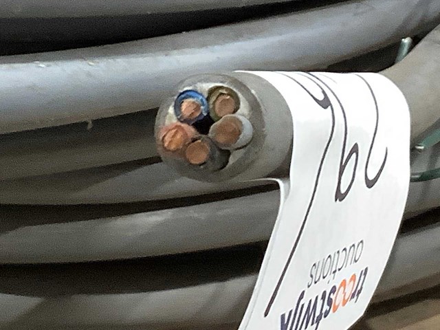 Kabels - afbeelding 2 van  2