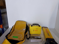 Kabelzoeker met diepte uitlezing incl. generator leica, digicat 550i xf, bouwjaar 2016 - afbeelding 1 van  9