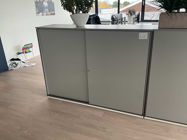 Kabinet - afbeelding 1 van  4