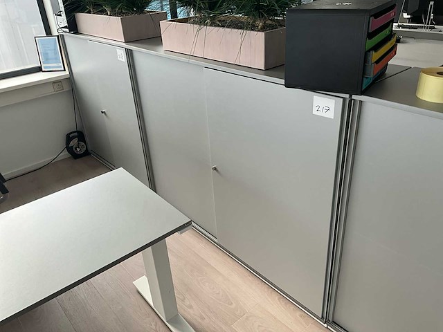 Kabinet - afbeelding 1 van  2