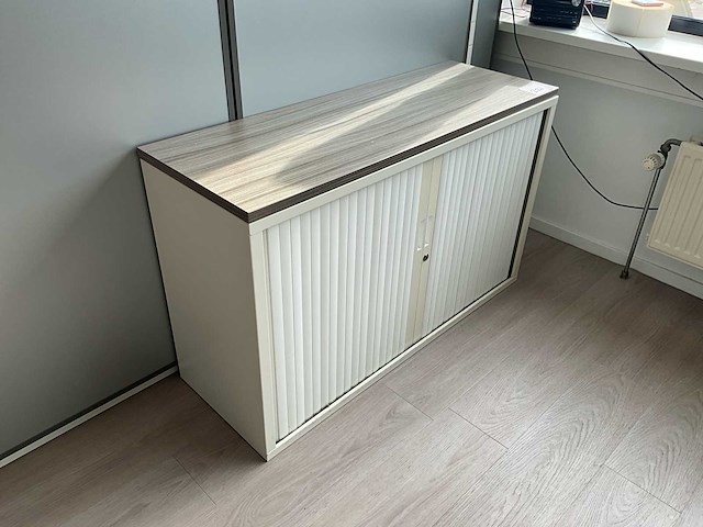 Kabinet - afbeelding 1 van  3