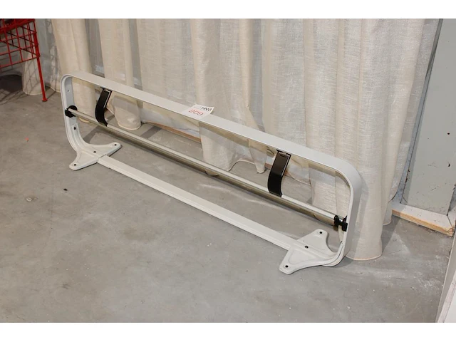 Kadopapierhouder. maximale breedte 100 cm - afbeelding 1 van  2
