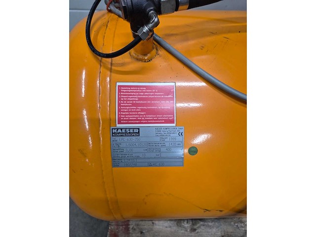 Kaeser - 1999 - kc630 - 3kw compressor - afbeelding 4 van  4