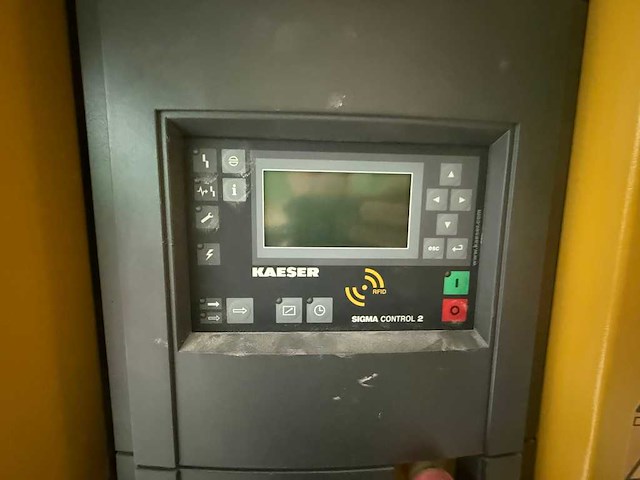 Kaeser - dsg 180-2 sfc w (serie dsg 2.3) - roterende schroefluchtcompressor - 2013 - afbeelding 11 van  12