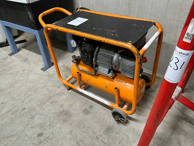 Kaeser maxi xg202-10 luchtcompressor - afbeelding 4 van  6