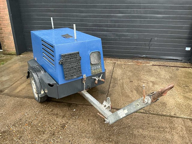 Kaeser mobiele compressor - afbeelding 13 van  19