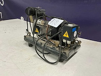 Kaeser premium compact160/4w luchtcompressor - afbeelding 1 van  9