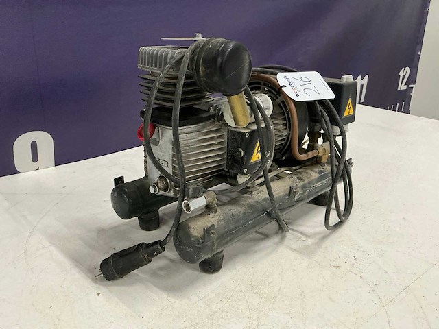 Kaeser premium compact160/4w luchtcompressor - afbeelding 3 van  9