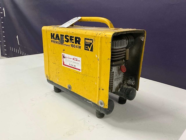 Kaeser premium compact160/4w luchtcompressor - afbeelding 1 van  6