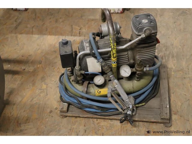 Kaeser zuigercompressor kc60 - afbeelding 1 van  7