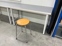 Kaiser kraft werkbank met werkplaatskruk - afbeelding 1 van  4