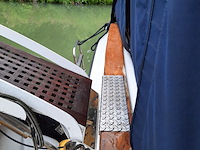 Kajuit motorboot, sea ray, 390 express, 1987 - afbeelding 5 van  142