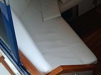 Kajuit motorboot, sea ray, 390 express, 1987 - afbeelding 18 van  142
