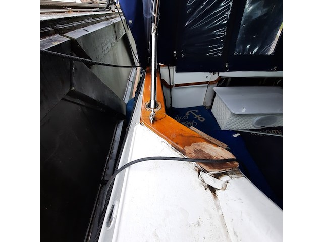 Kajuit motorboot, sea ray, 390 express, 1987 - afbeelding 27 van  142