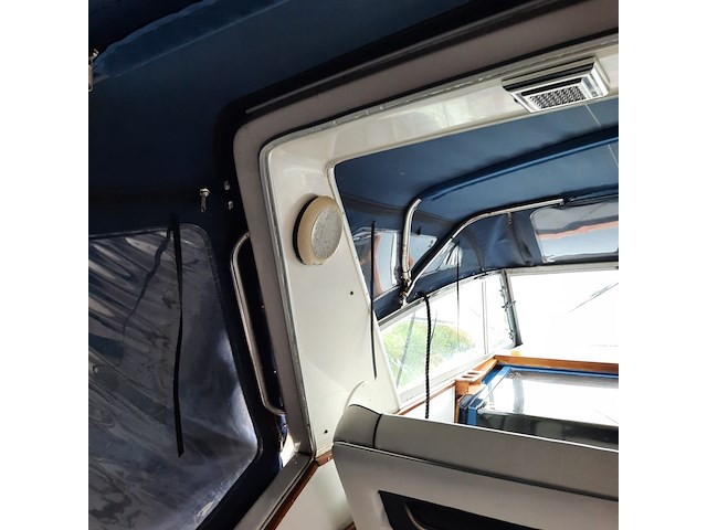 Kajuit motorboot, sea ray, 390 express, 1987 - afbeelding 30 van  142