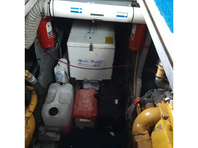 Kajuit motorboot, sea ray, 390 express, 1987 - afbeelding 65 van  142