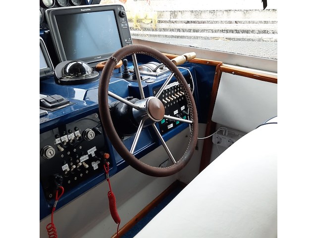 Kajuit motorboot, sea ray, 390 express, 1987 - afbeelding 71 van  142