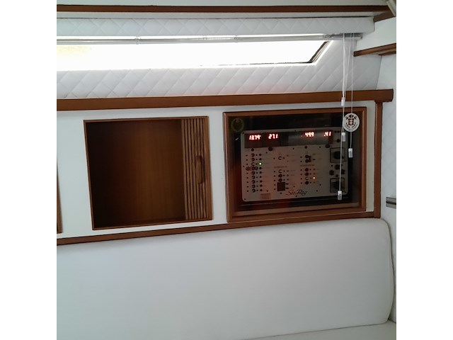 Kajuit motorboot, sea ray, 390 express, 1987 - afbeelding 85 van  142