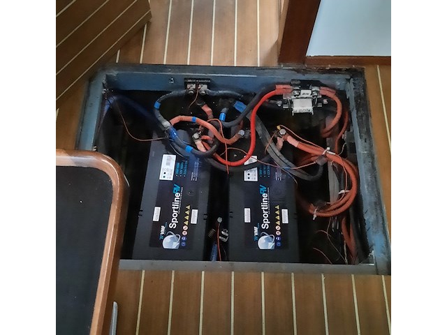 Kajuit motorboot, sea ray, 390 express, 1987 - afbeelding 86 van  142