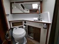 Kajuit motorboot, sea ray, 390 express, 1987 - afbeelding 100 van  142