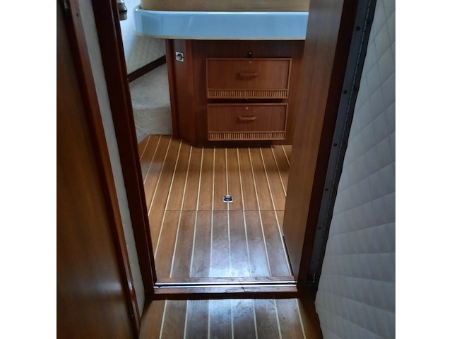Kajuit motorboot, sea ray, 390 express, 1987 - afbeelding 127 van  142