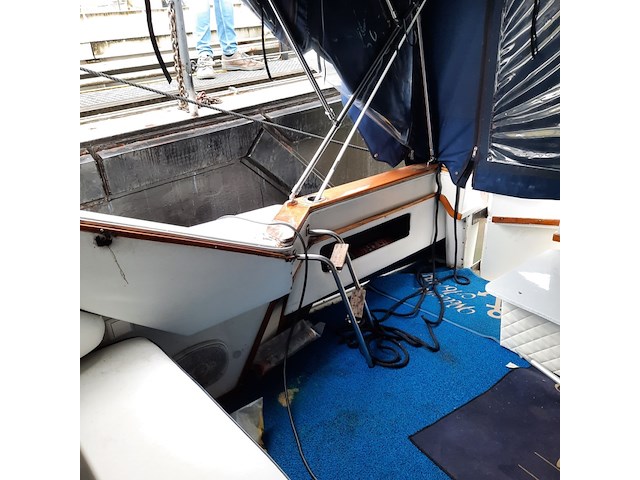 Kajuit motorboot, sea ray, 390 express, 1987 - afbeelding 136 van  142
