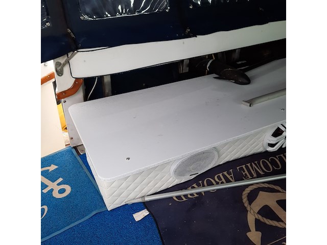 Kajuit motorboot, sea ray, 390 express, 1987 - afbeelding 138 van  142