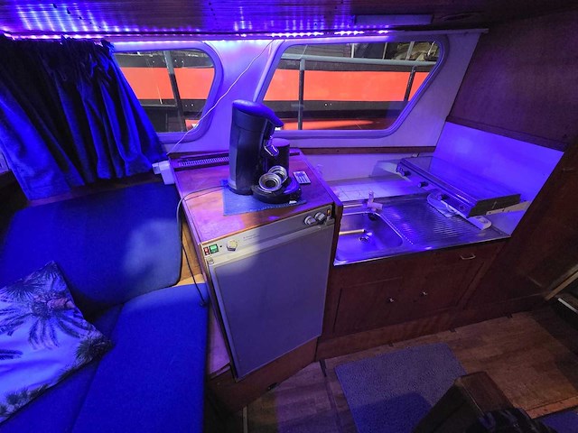 Kajuitboot / kruiser - afbeelding 19 van  28