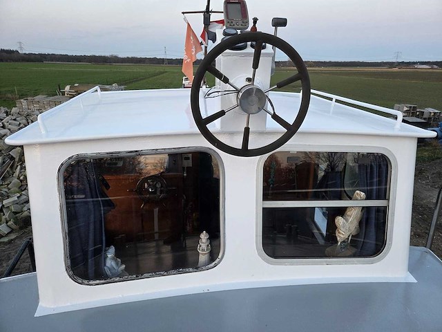 Kajuitboot / kruiser - afbeelding 25 van  27