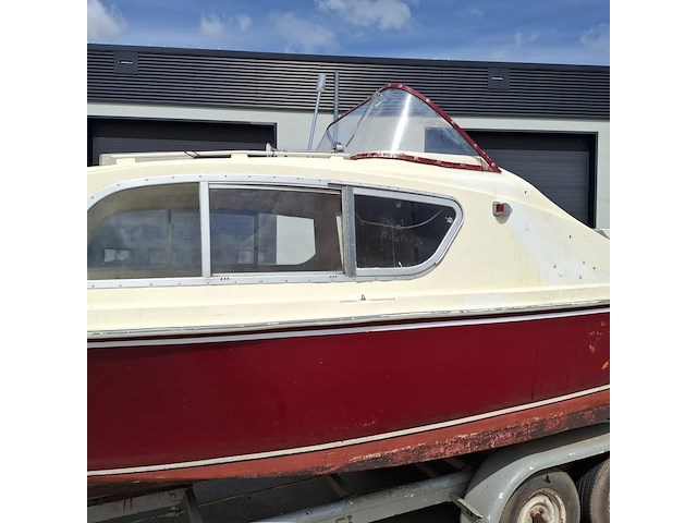 Kajuitboot met yamaha 9,9pk en boottrailer, fairline, 630 - afbeelding 3 van  51