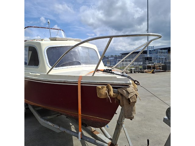 Kajuitboot met yamaha 9,9pk en boottrailer, fairline, 630 - afbeelding 7 van  51