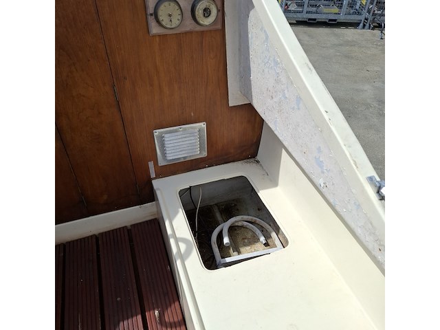 Kajuitboot met yamaha 9,9pk en boottrailer, fairline, 630 - afbeelding 31 van  51