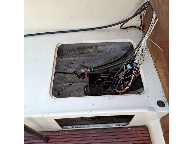 Kajuitboot met yamaha 9,9pk en boottrailer, fairline, 630 - afbeelding 33 van  51