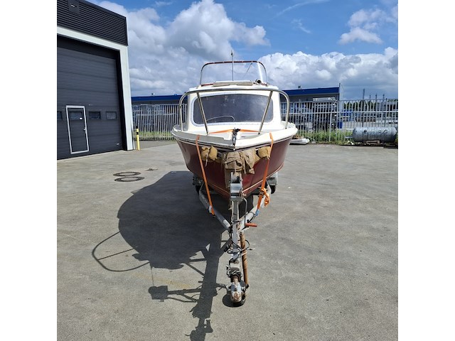Kajuitboot met yamaha 9,9pk en boottrailer, fairline, 630 - afbeelding 23 van  51