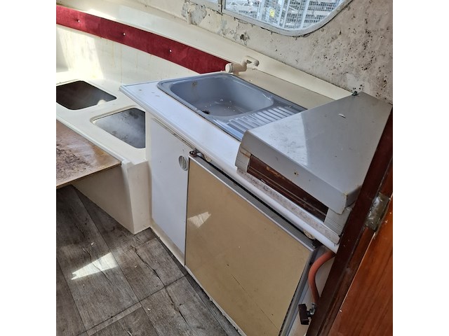 Kajuitboot met yamaha 9,9pk en boottrailer, fairline, 630 - afbeelding 38 van  51