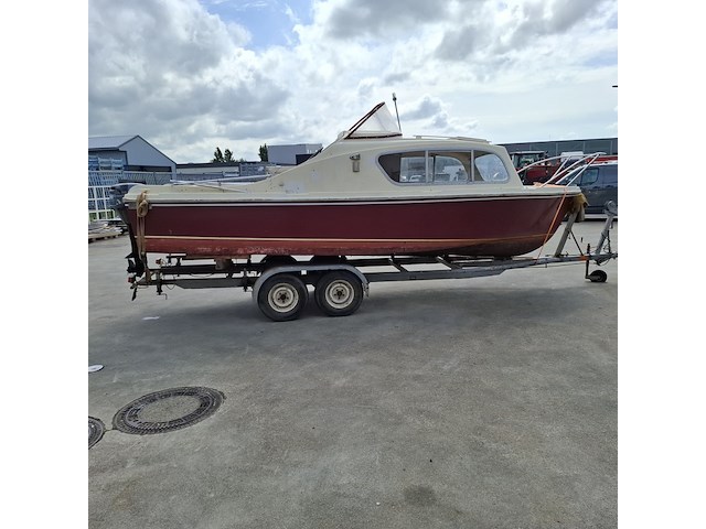 Kajuitboot met yamaha 9,9pk en boottrailer, fairline, 630 - afbeelding 45 van  51