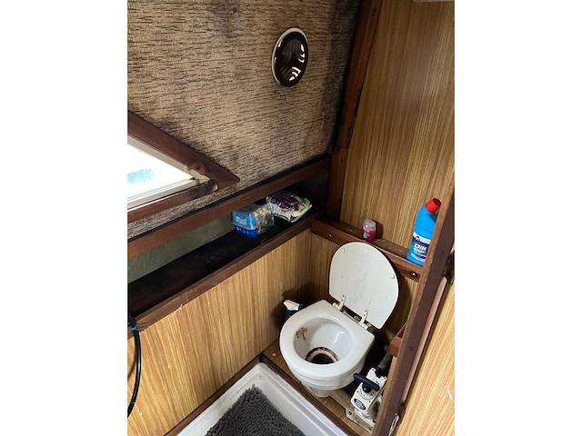 Kajuitboot opknapper - afbeelding 3 van  15