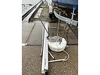 Kajuitboot opknapper - afbeelding 6 van  15