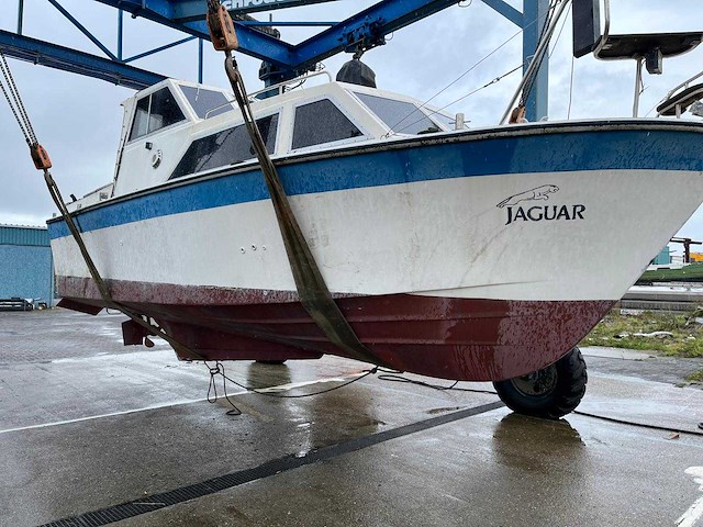 Kajuitboot opknapper - afbeelding 1 van  15