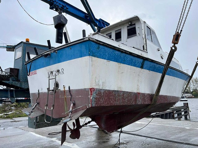 Kajuitboot opknapper - afbeelding 9 van  15