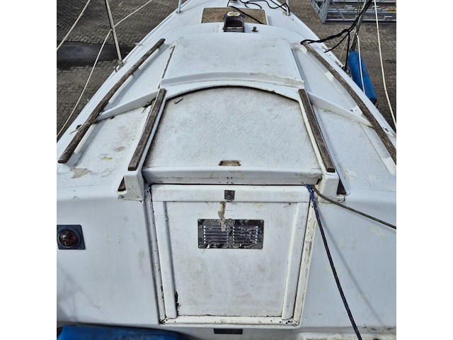 Kajuitzeilboot, hurley , 700 - afbeelding 11 van  24