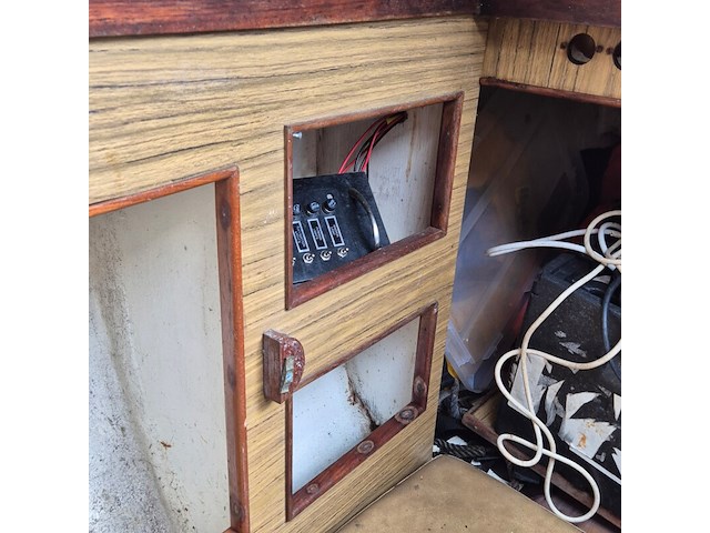 Kajuitzeilboot, hurley , 700 - afbeelding 17 van  24